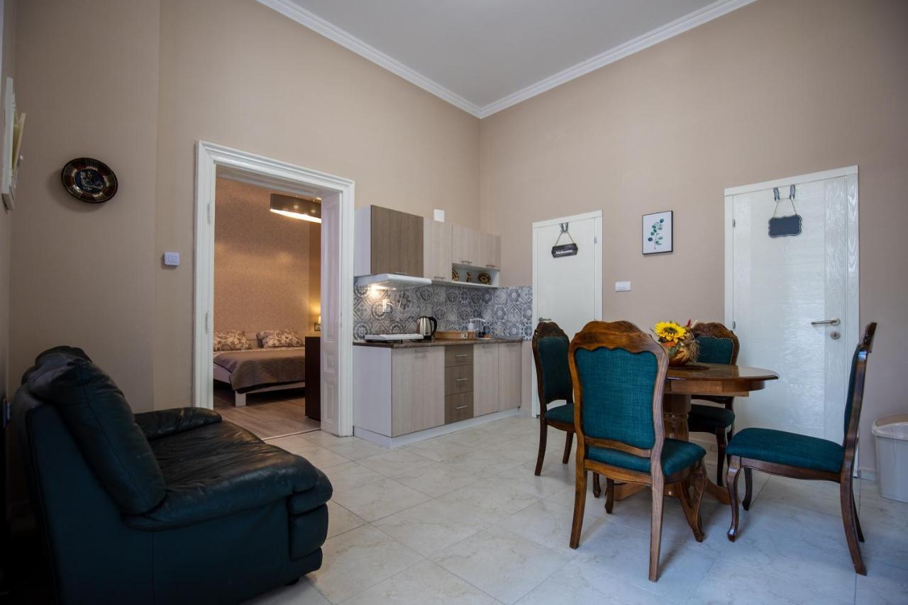 Apartments Borovo Subotica Exterior photo