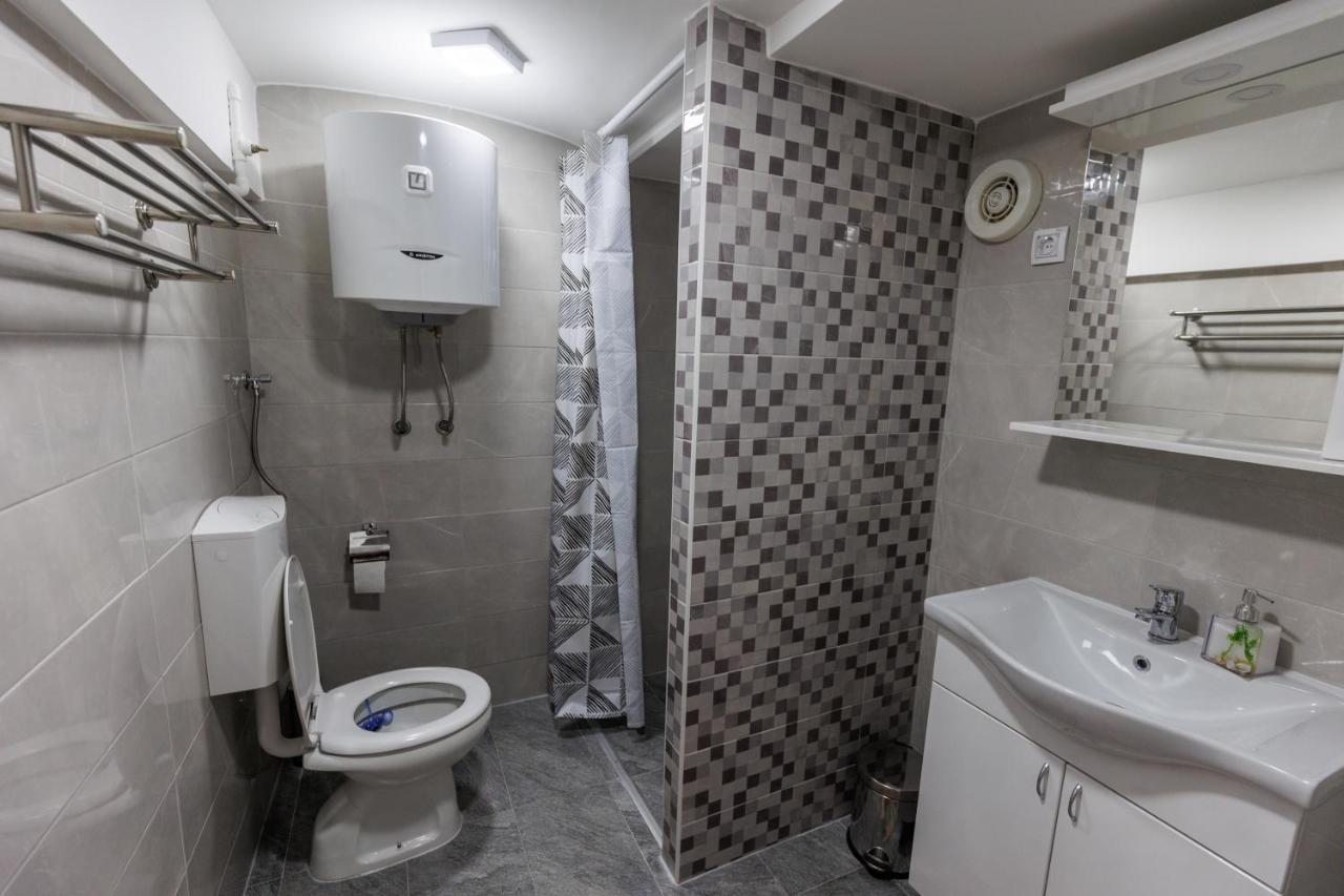 Apartments Borovo Subotica Exterior photo